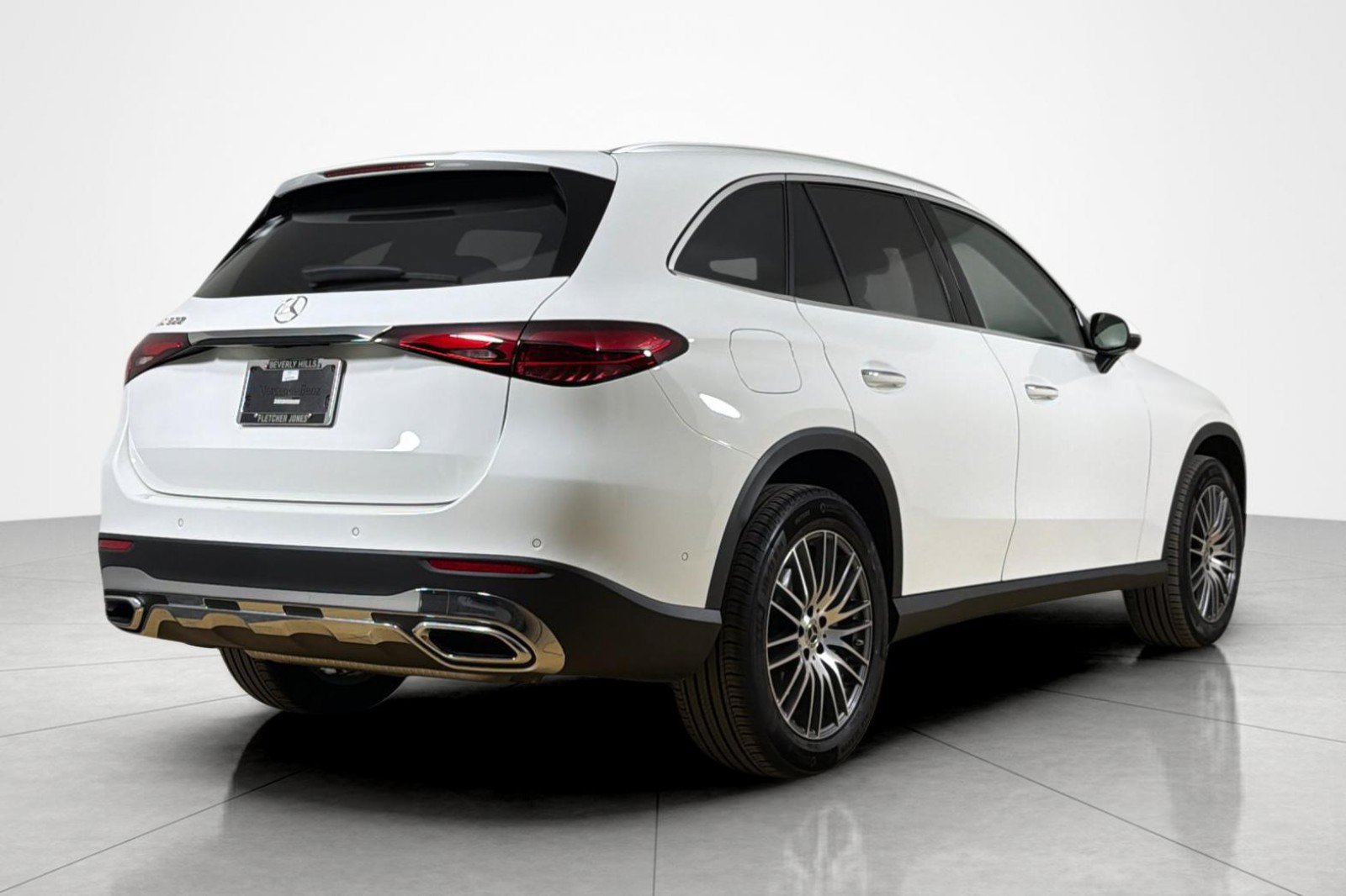 Used 2026 Mercedes-Benz GLC 300 image 5