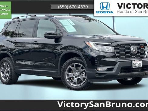 Certified 2024 Honda Passport TrailSport image 1