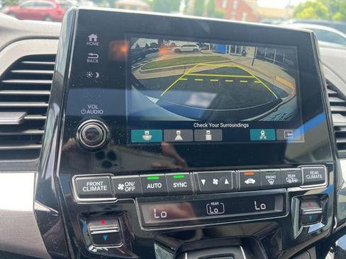 Used 2018 Honda Odyssey Elite image 23