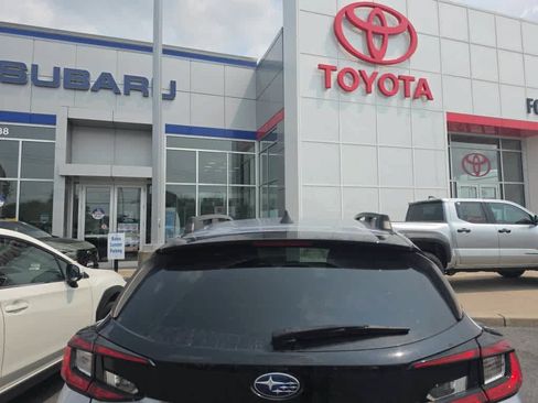 Used 2024 Subaru Crosstrek 2.5i Sport AWD/4WD image 5