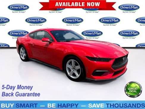 Used 2026 Ford Mustang Premium RWD image 1