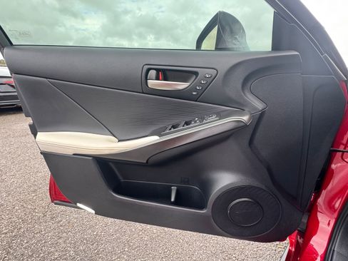 Used 2023 Lexus IS 350 F Sport image 12