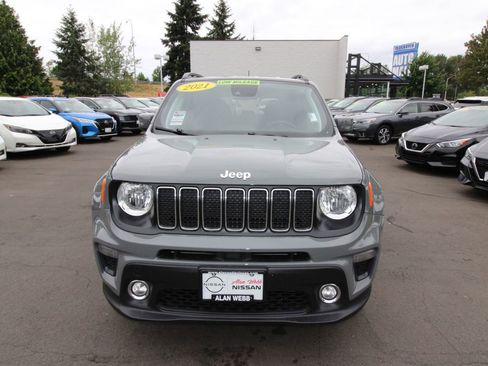 Used 2021 Jeep Renegade Latitude w/ Convenience Group image 8