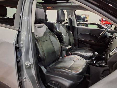 Certified 2021 Jeep Compass Limited w/ Sun and Sound Group AWD/4WD image 22
