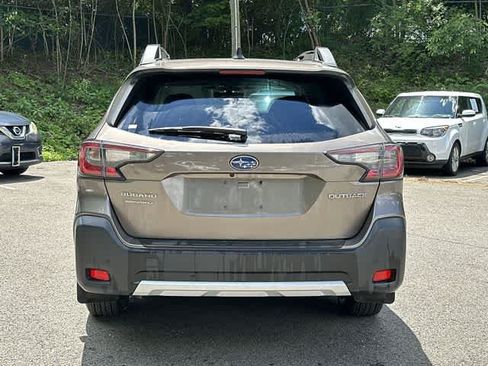 Certified 2024 Subaru Outback Limited AWD/4WD image 4