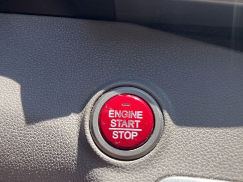 Used 2015 Honda Odyssey EX-L image 17