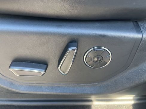 Used 2020 Ford F350 Platinum image 26