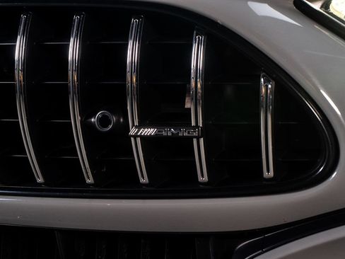 Used 2022 Mercedes-Benz SL 55 AMG 4MATIC image 7