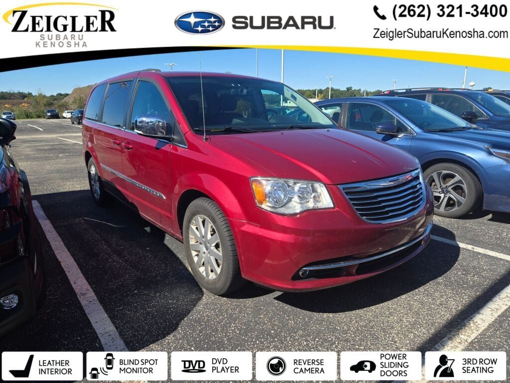 Used 2012 Chrysler Town & Country Touring-L w/ Entertainment Group #2 FWD image 1