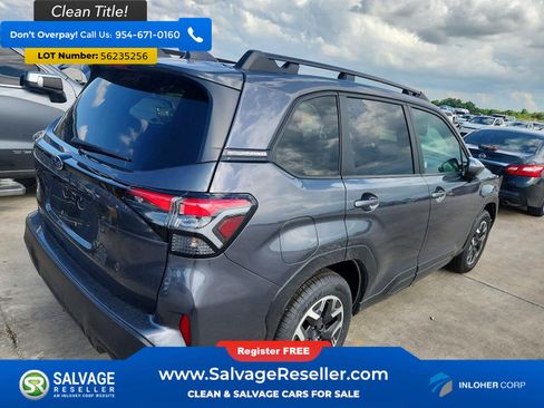 Used 2026 Subaru Forester Premium AWD/4WD image 4
