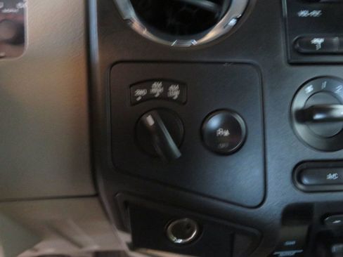 Used 2008 Ford F450 XLT image 42