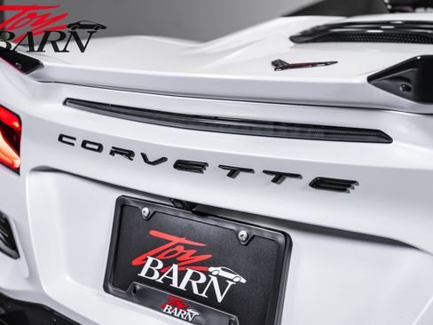 Used 2023 Chevrolet Corvette Z06 RWD image 19