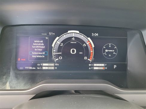 Used 2025 Toyota Tundra Limited image 24