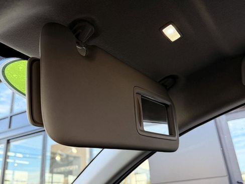 Used 2022 MAZDA CX-30 AWD 2.5 S w/ Premium Package image 25