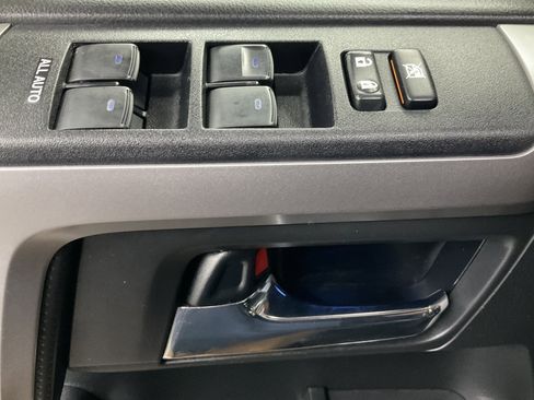 Used 2018 Toyota 4Runner Limited image 26