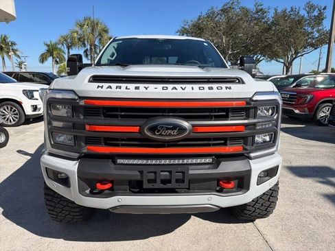 Used 2026 Ford F250 Lariat w/ Black Appearance Package image 8