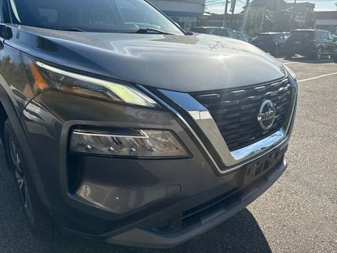 Used 2021 Nissan Rogue SV AWD/4WD image 4