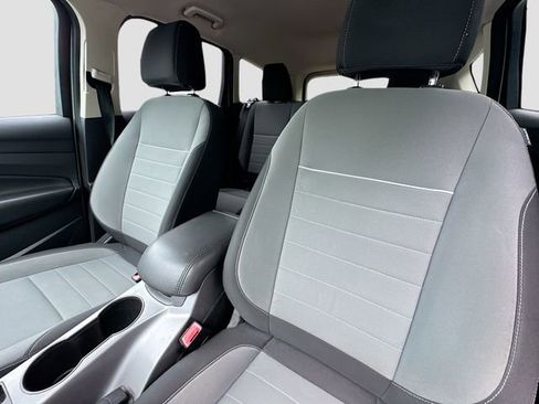 Used 2013 Ford Escape SE FWD image 9