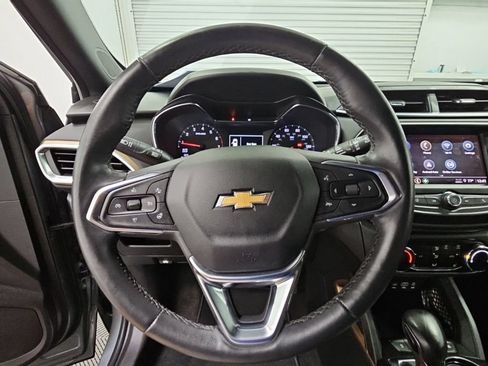 Used 2023 Chevrolet TrailBlazer ACTIV FWD image 22