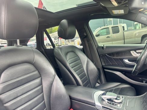 Used 2017 Mercedes-Benz GLC 43 AMG 4MATIC image 40