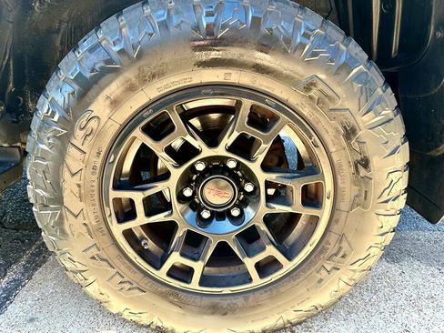 Used 2019 Toyota 4Runner SR5 image 34