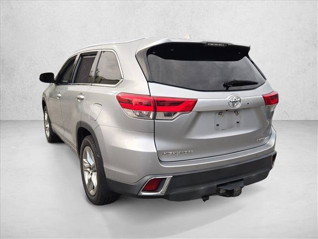 Used 2018 Toyota Highlander Limited AWD/4WD image 7