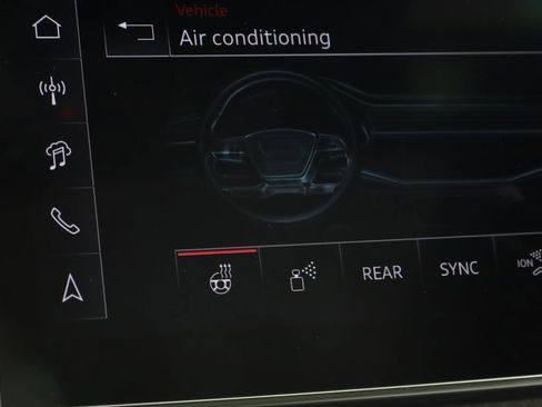 Used 2024 Audi SQ8 Premium Plus image 54