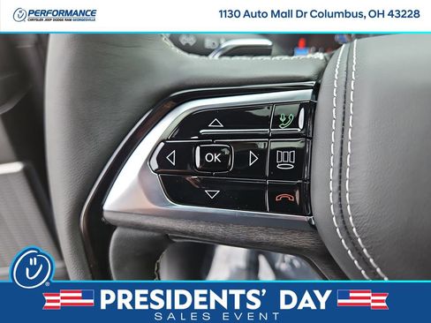 New 2025 Jeep Grand Cherokee Overland w/ Adv Protech Group III image 29