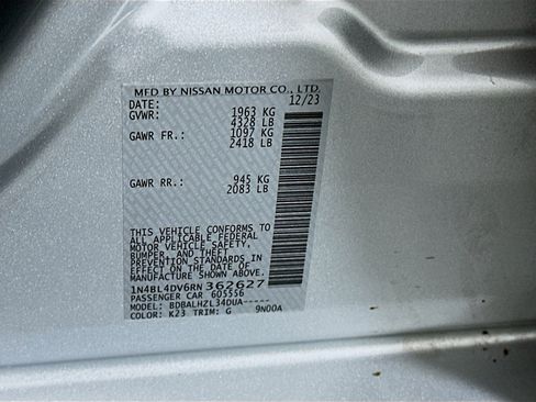 Used 2024 Nissan Altima 2.5 SV image 12