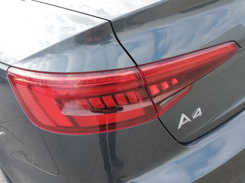 Used 2017 Audi A4 2.0T Ultra Premium w/ Convenience Package FWD image 38
