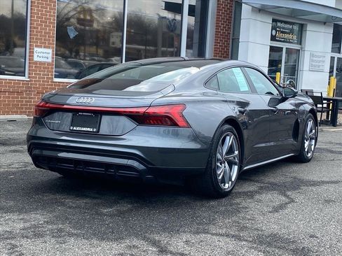 Used 2023 Audi e-tron GT Premium Plus image 3