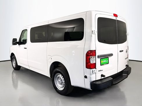 Used 2017 Nissan NV 3500 S w/ Power Package image 7