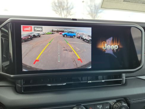 New 2026 Jeep Wrangler Unlimited Rubicon w/ Technology Group AWD/4WD image 30