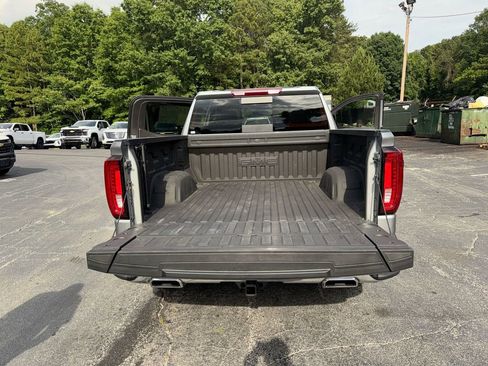 Used 2025 GMC Sierra 1500 SLT w/ SLT Premium Plus Package AWD/4WD image 35