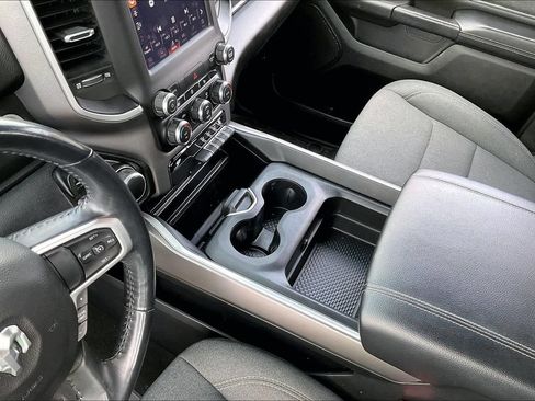 Used 2022 RAM 1500 Big Horn AWD/4WD image 18