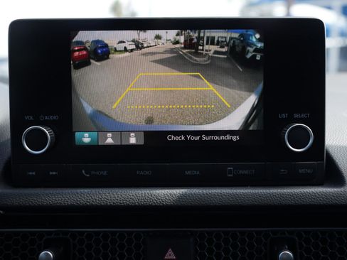 Used 2023 Honda Civic Sport image 25