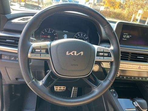 Certified 2022 Kia Telluride SX w/ SX Prestige Package image 13