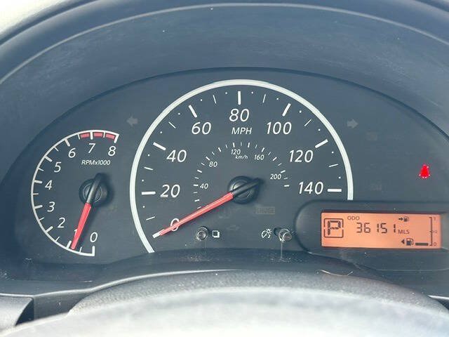 Used 2016 Nissan Versa S FWD image 15