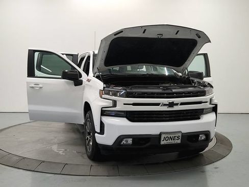 Used 2020 Chevrolet Silverado 1500 RST AWD/4WD image 11
