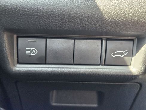 Used 2025 Toyota Grand Highlander FWD image 25