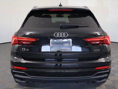 Certified 2025 Audi Q3 2.0T Premium Plus w/ Premium Plus Package AWD/4WD image 5