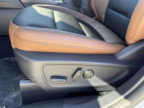 New 2025 Ford Bronco Sport Outer Banks w/ Outer Banks Tech Package+ image 17