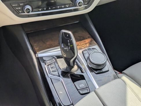 Used 2019 BMW 540i xDrive w/ Convenience Package image 14