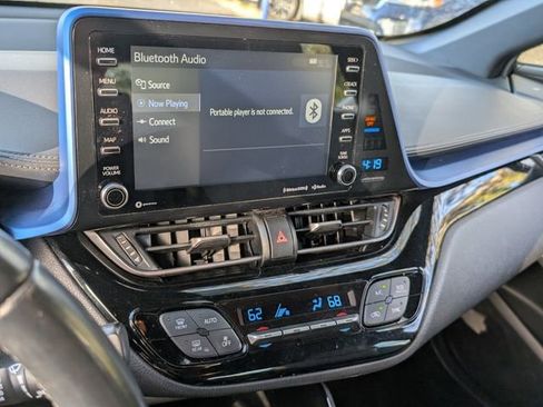 Used 2019 Toyota C-HR XLE image 24