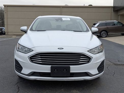 Used 2019 Ford Fusion S image 2