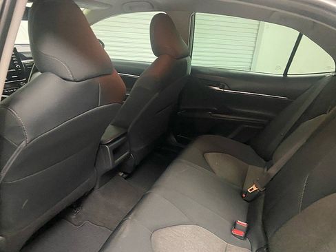 Used 2021 Toyota Camry LE image 14