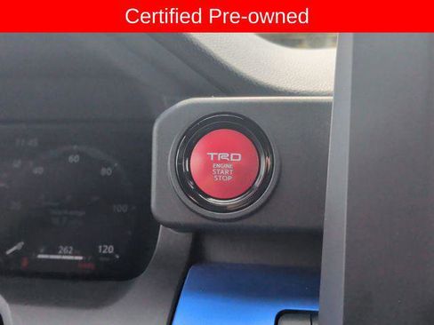 Certified 2025 Toyota Tacoma TRD Off-Road AWD/4WD image 22