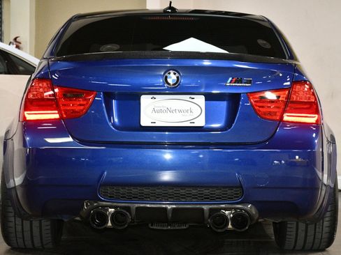 Used 2011 BMW M3 Sedan RWD image 2