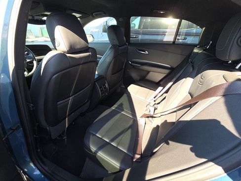 Used 2025 Cadillac XT4 Premium Luxury AWD/4WD image 13