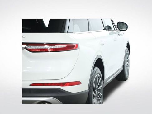 Used 2023 Lincoln Corsair Reserve FWD image 48